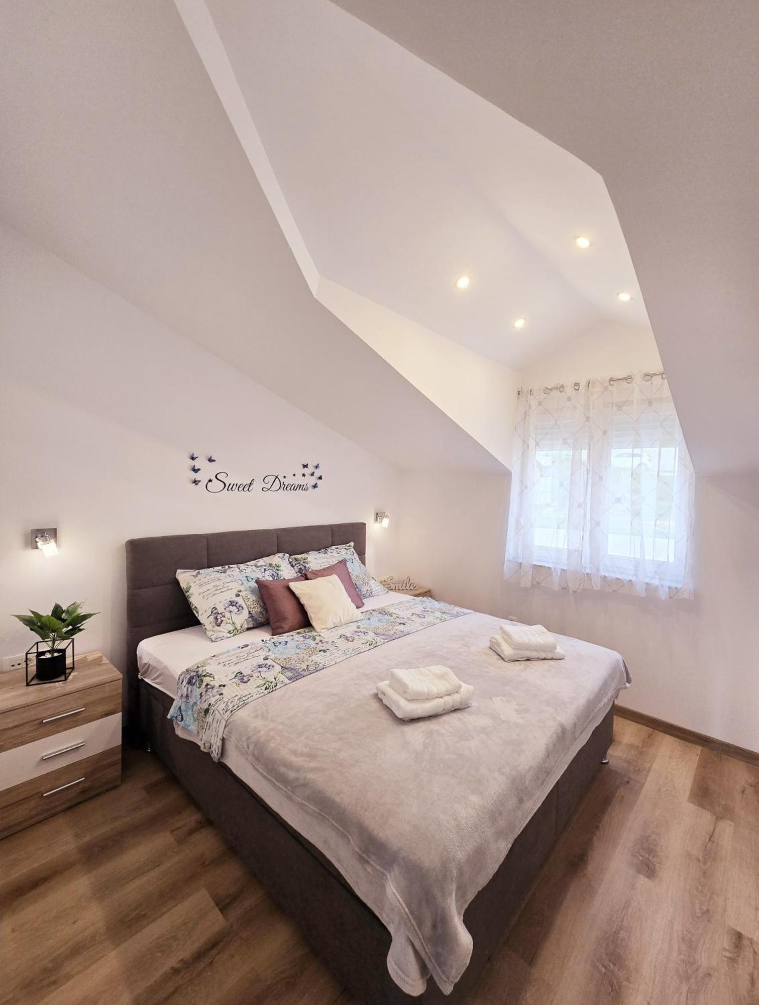 Villa Matanovi Dvori Podstrana Exteriér fotografie